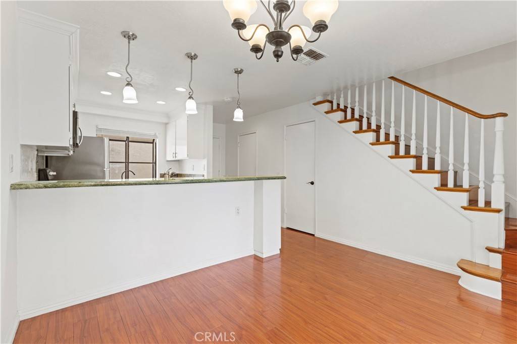 16 Lakepines Irvine, CA 92620