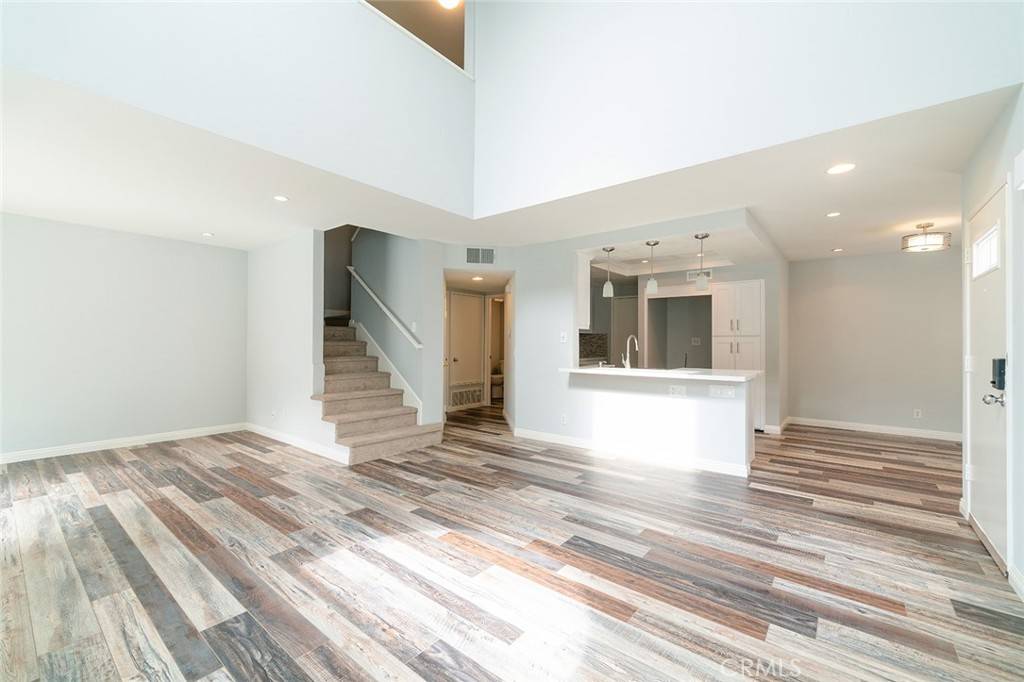 Mission Viejo, CA 92691,27832 Emerald #33