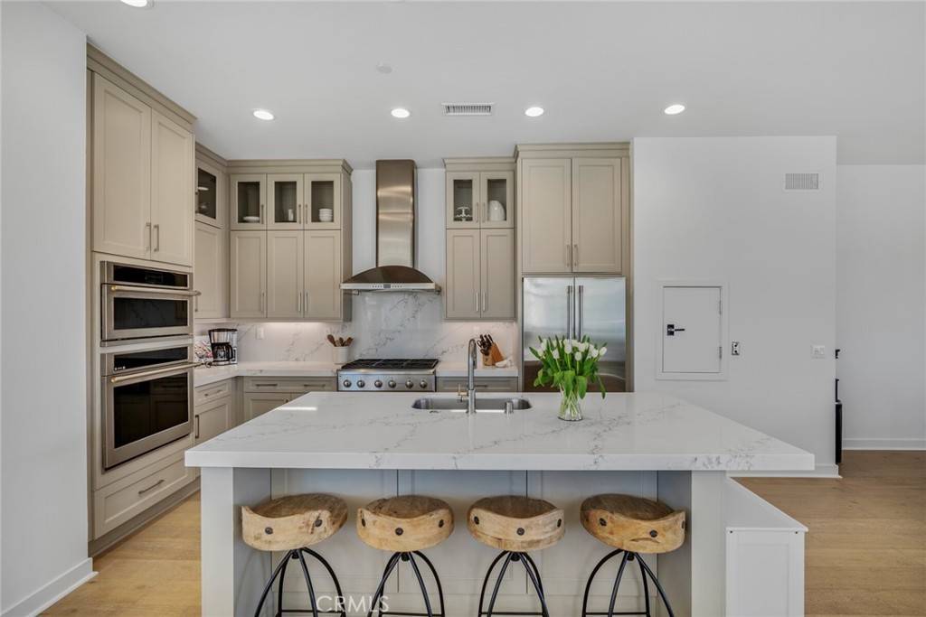 Dana Point, CA 92629,2047 Doheny WAY
