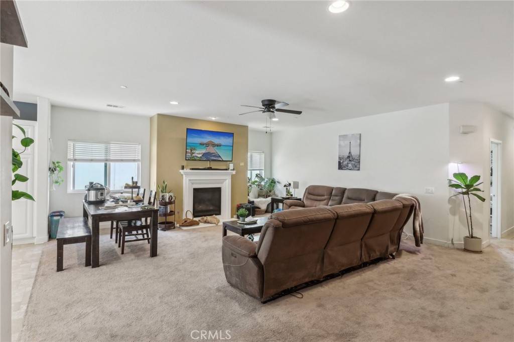 Riverside, CA 92503,2921 Gibson ST