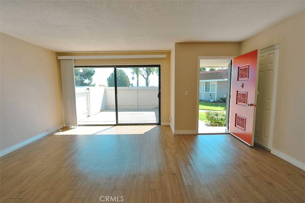 Aliso Viejo, CA 92656,23445 El Reposa