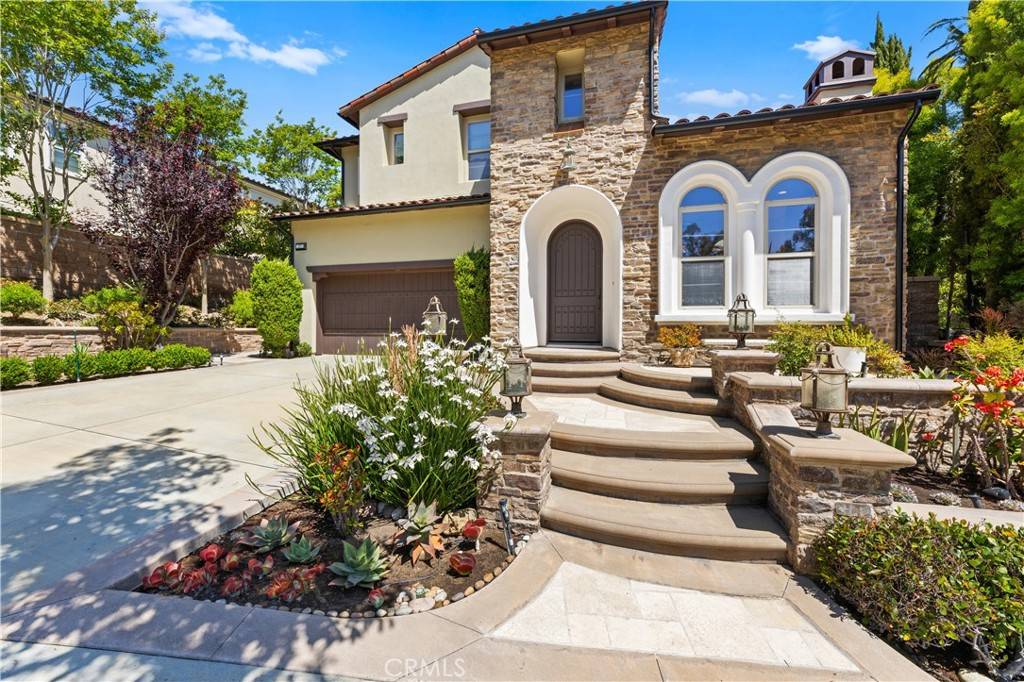 Irvine, CA 92603,27 MILROSE