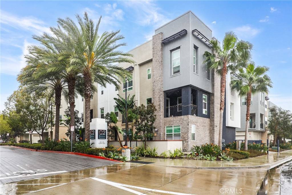 Irvine, CA 92614,2206 Synergy