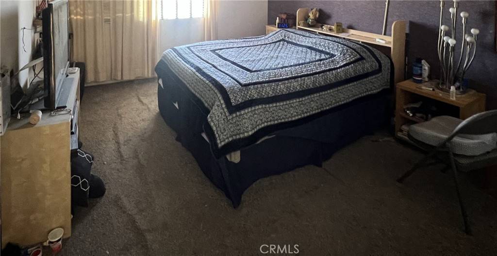 Tarzana, CA 91335,6323 Reseda BLVD #5