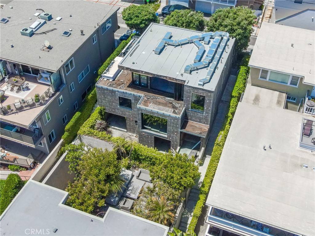 Laguna Beach, CA 92651,153 Cedar WAY