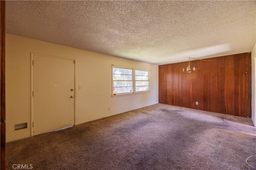 Santa Ana, CA 92707,2122 Magnolia AVE