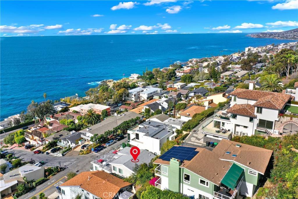 Laguna Beach, CA 92651,2510 Glenneyre ST