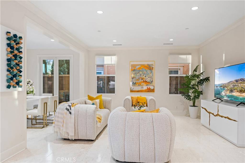 Irvine, CA 92620,102 Crimson Oak