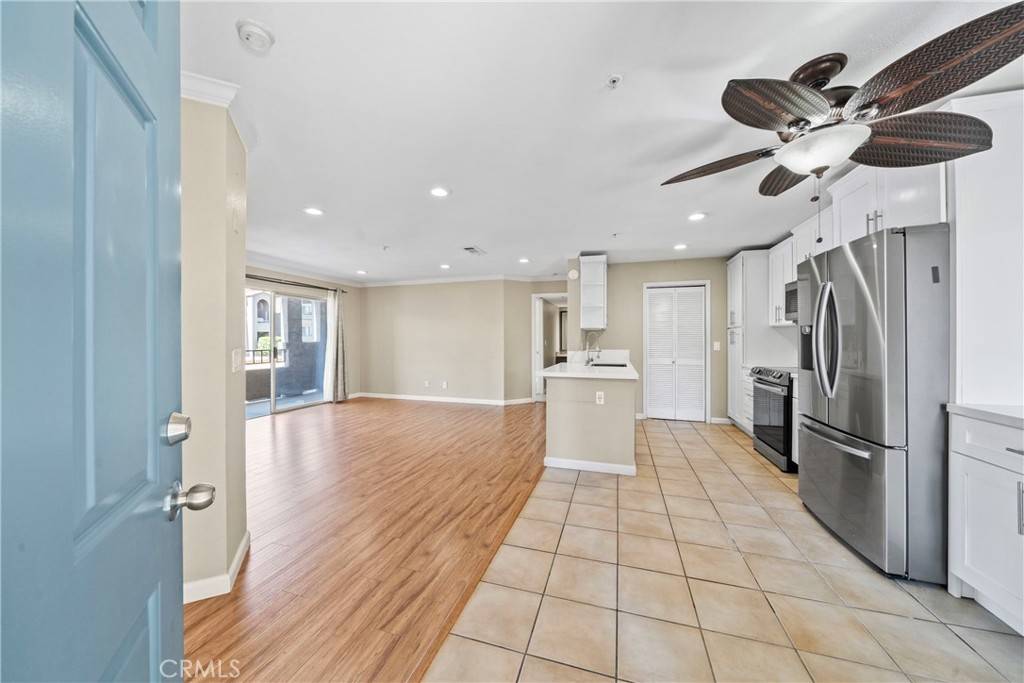 Corona, CA 92879,1030 Vista Del Cerro DR #208