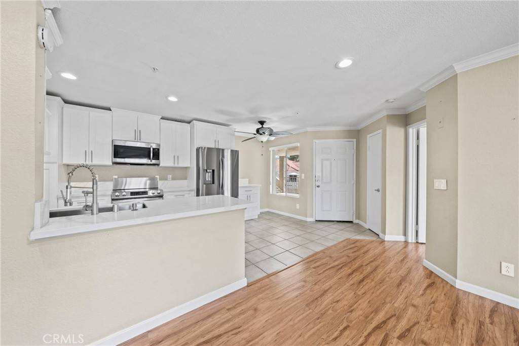 Corona, CA 92879,1030 Vista Del Cerro DR #208