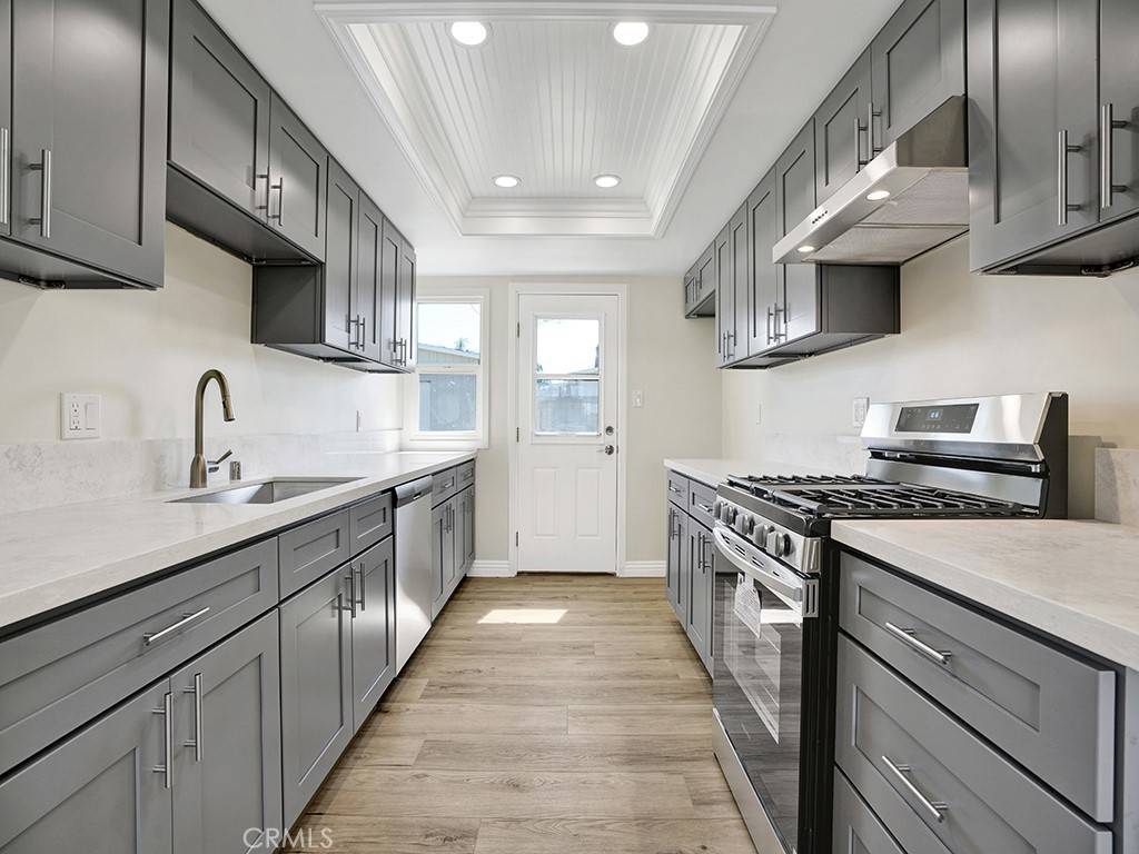 Westminster, CA 92683,13582 Yosemite DR
