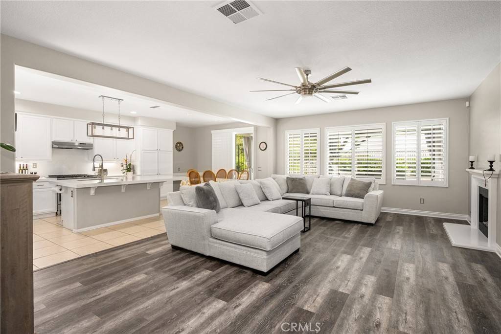 Temecula, CA 92592,32748 Stonefield