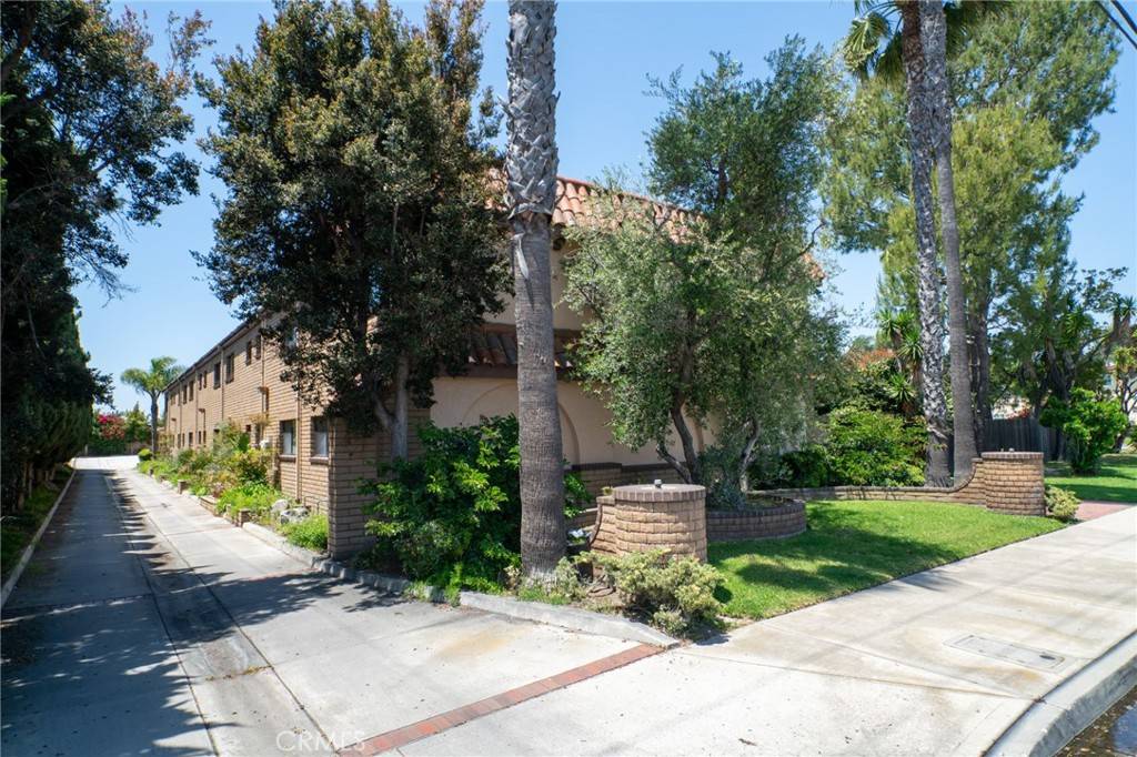 Westminster, CA 92683,14231 Springdale ST