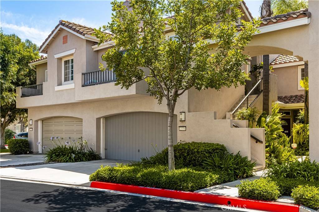 Tustin, CA 92782,2370 Tryall