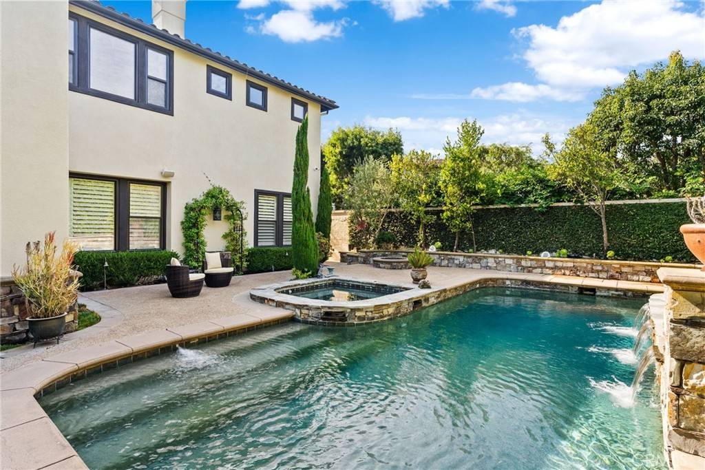San Clemente, CA 92673,15 Calle Angelitos