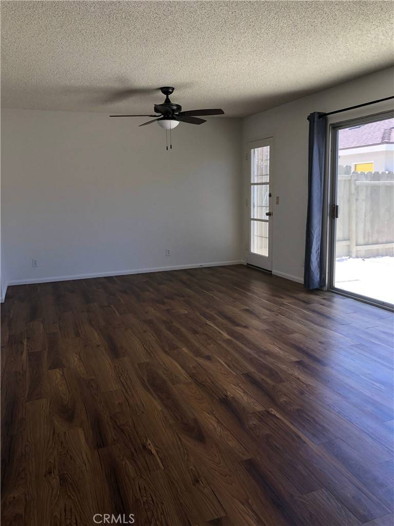 Huntington Beach, CA 92646,8131 Foxhall DR
