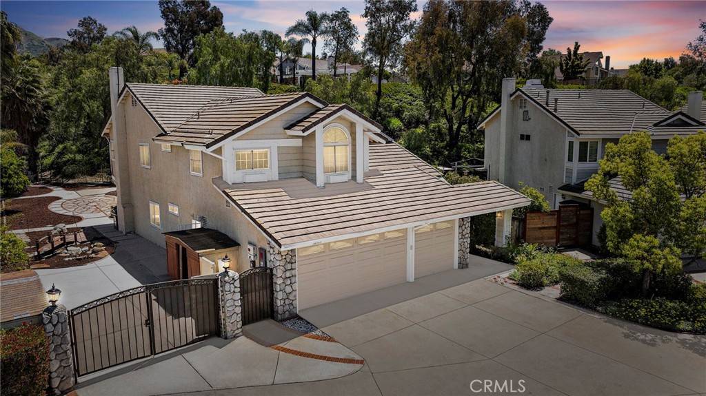 Rancho Santa Margarita, CA 92679,32163 Fall River RD