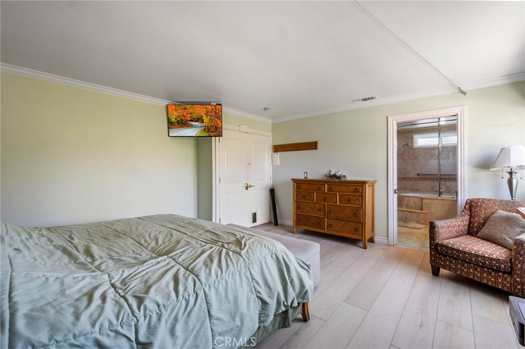Huntington Beach, CA 92646,21041 Shaw LN