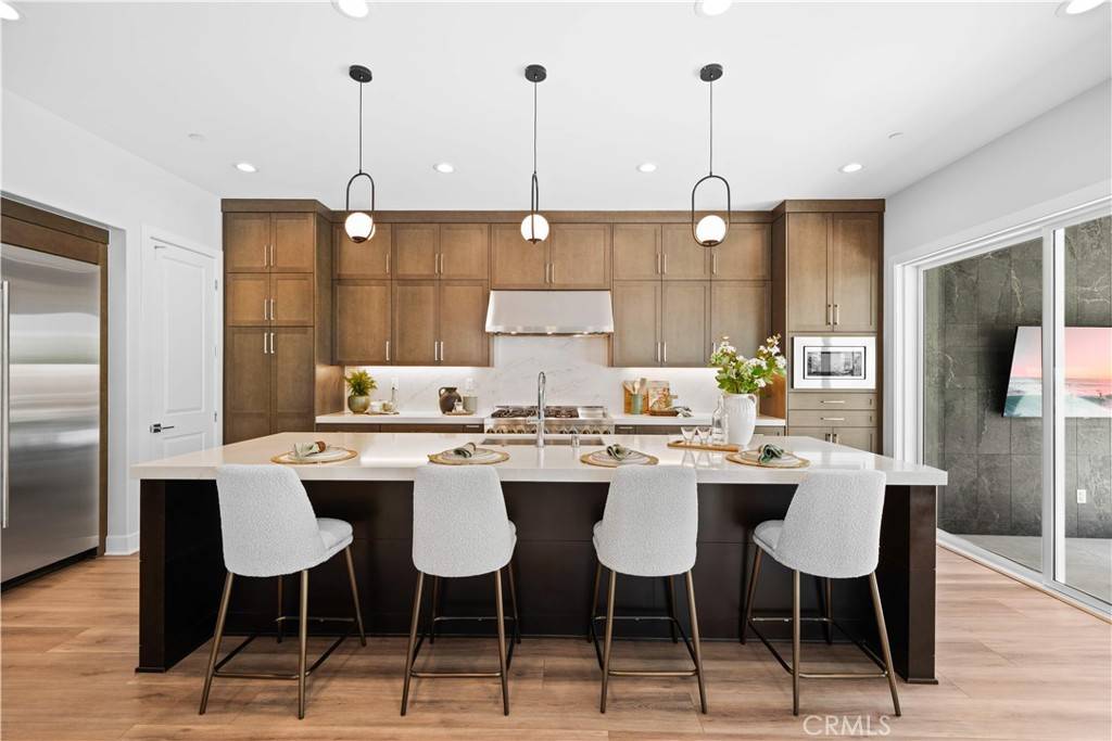 Lake Forest, CA 92630,110 MULBERRY
