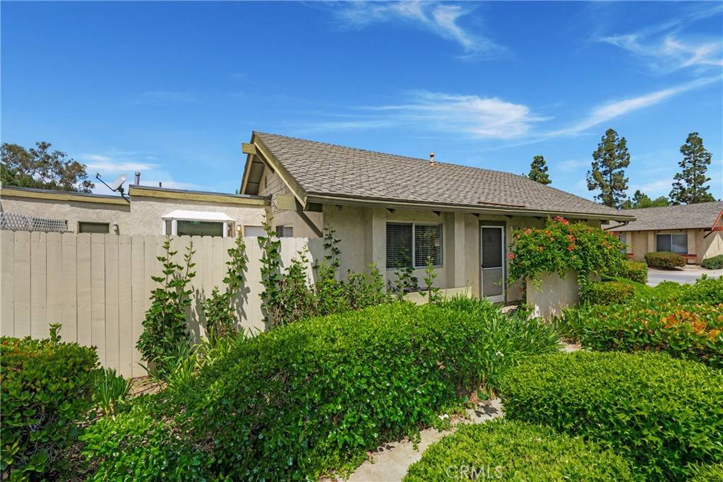 Laguna Hills, CA 92653,22986 Caminito Regalo #92