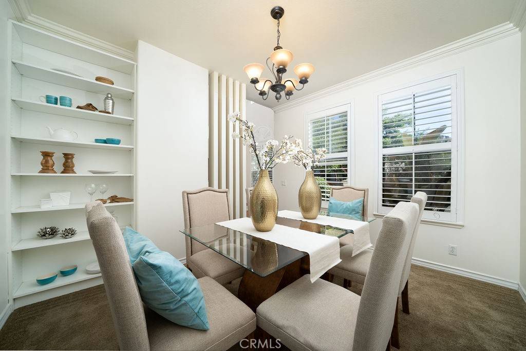 26 Upland Irvine, CA 92602