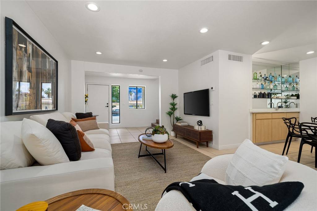 Palm Desert, CA 92260,45405 Lupine LN #16