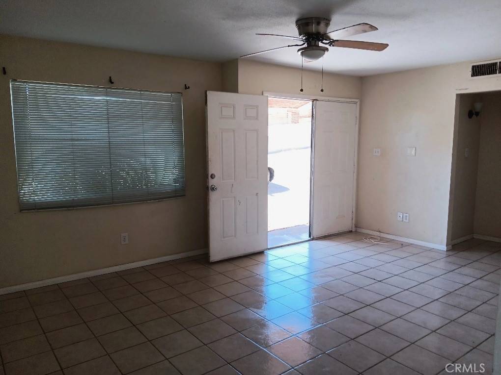 Barstow, CA 92311,255 W Grace ST #A
