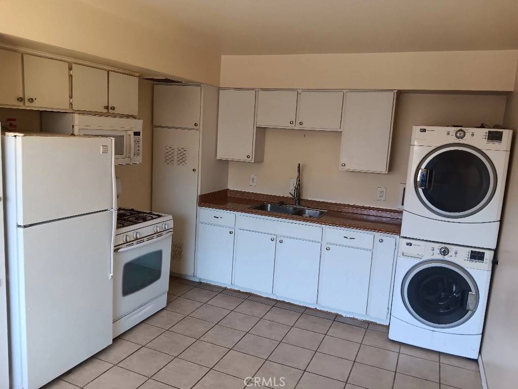 Barstow, CA 92311,255 W Grace ST #A