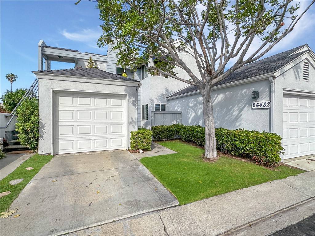 Dana Point, CA 92629,24482 Lantern Hill DR #A