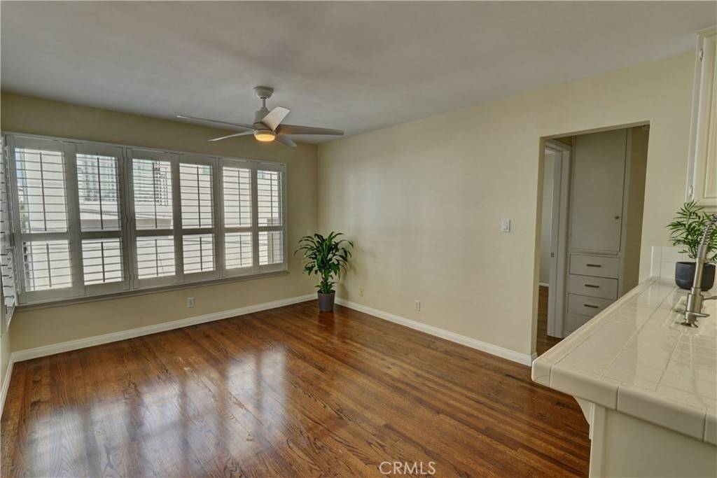 Corona Del Mar, CA 92625,425 1/2 Dahlia AVE