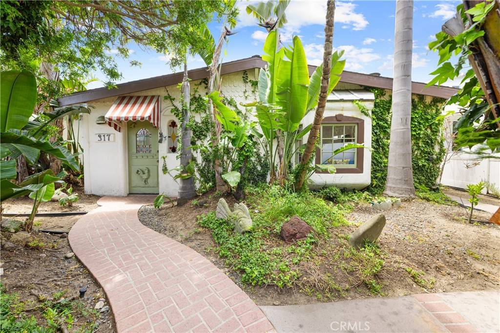Costa Mesa, CA 92627,317 Walnut ST