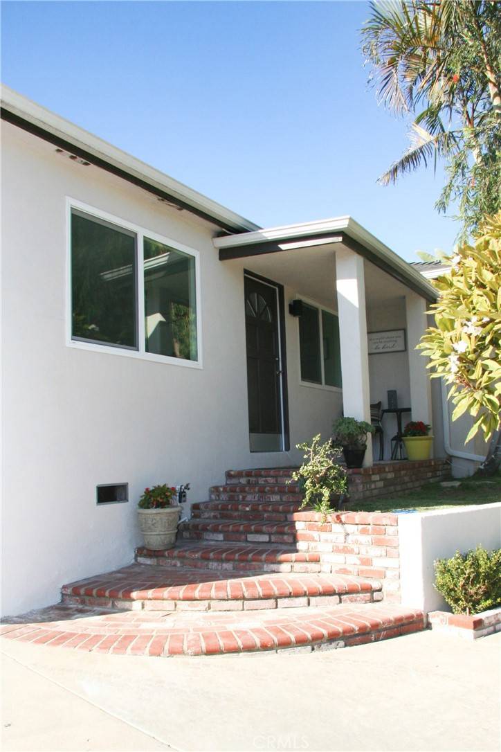 Newport Beach, CA 92663,423 Westminster AVE