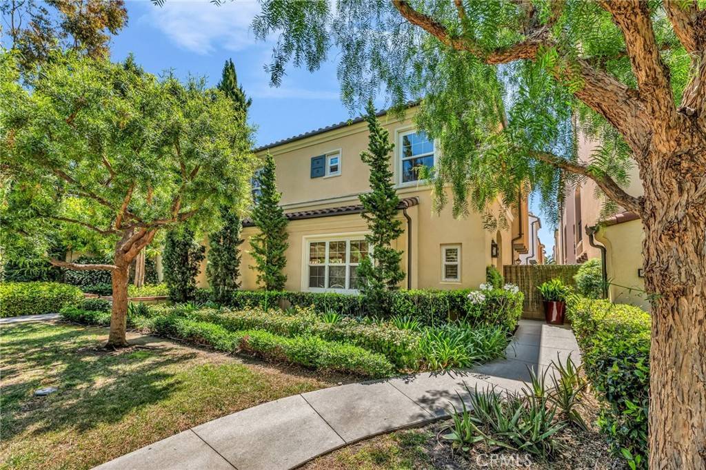 Irvine, CA 92620,55 Strawberry GRV