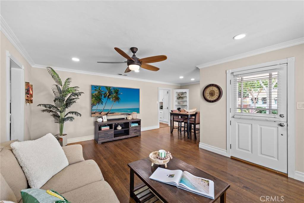 Fullerton, CA 92832,729 W Wilshire AVE