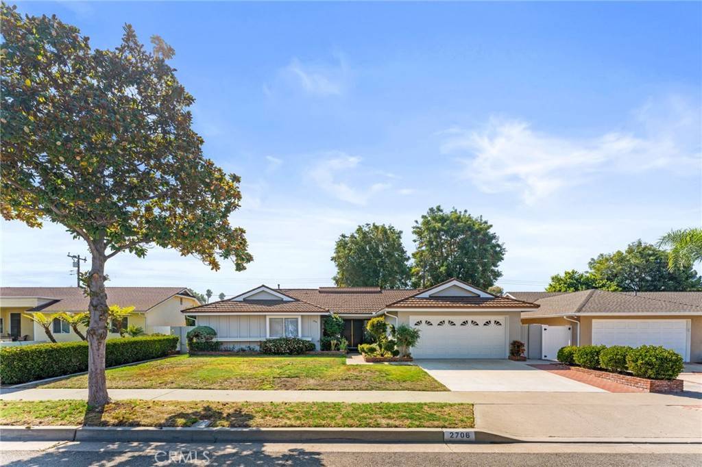 Orange, CA 92867,2706 E Athens AVE