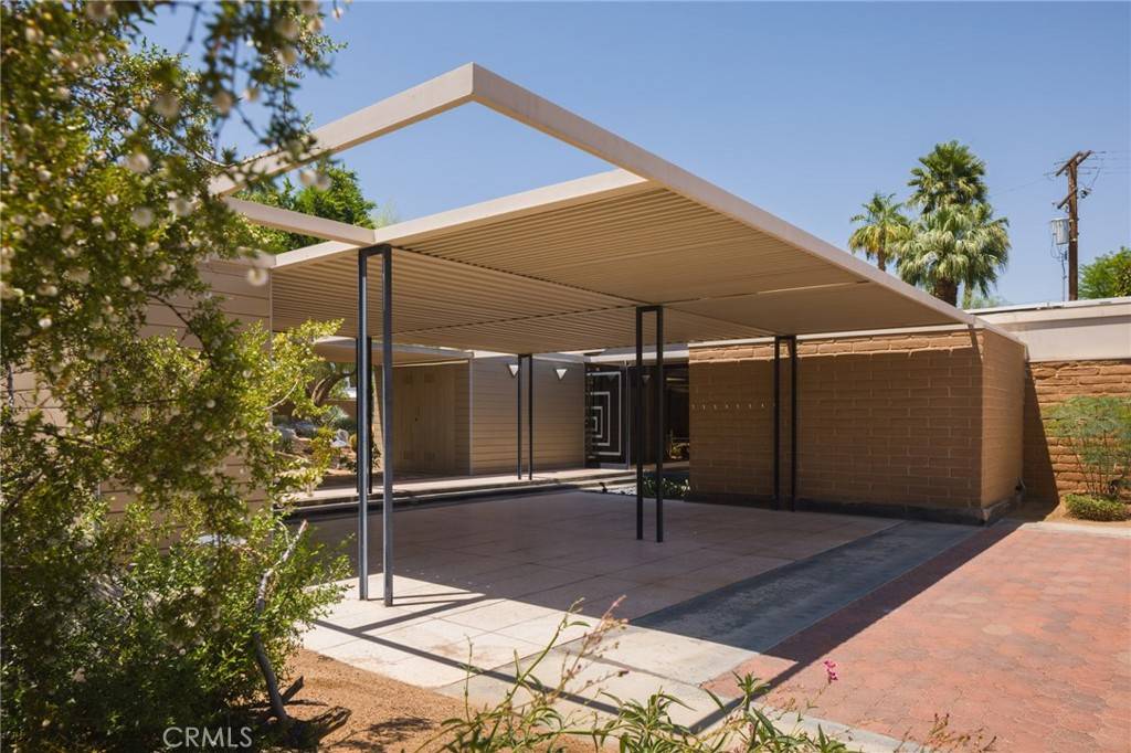Palm Springs, CA 92262,1950 E Desert Palms DR