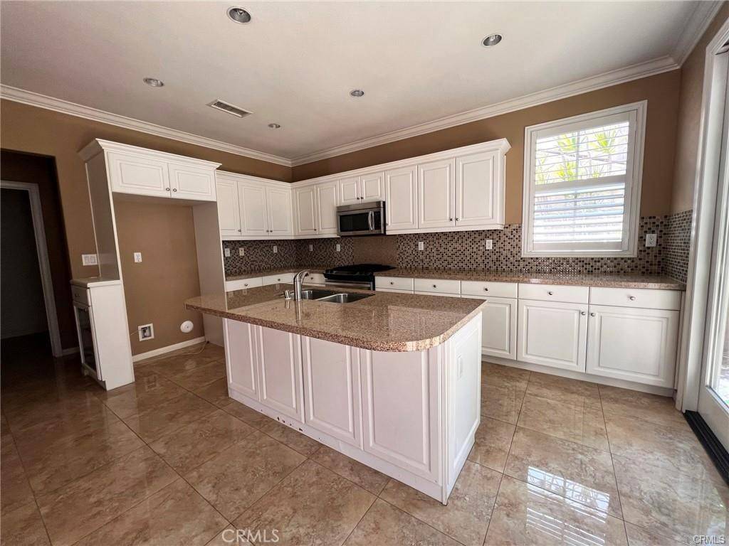 Irvine, CA 92618,49 Calypso