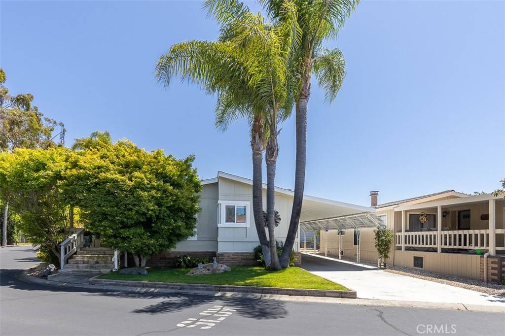 Carlsbad, CA 92010,3569 Don Carlos DR