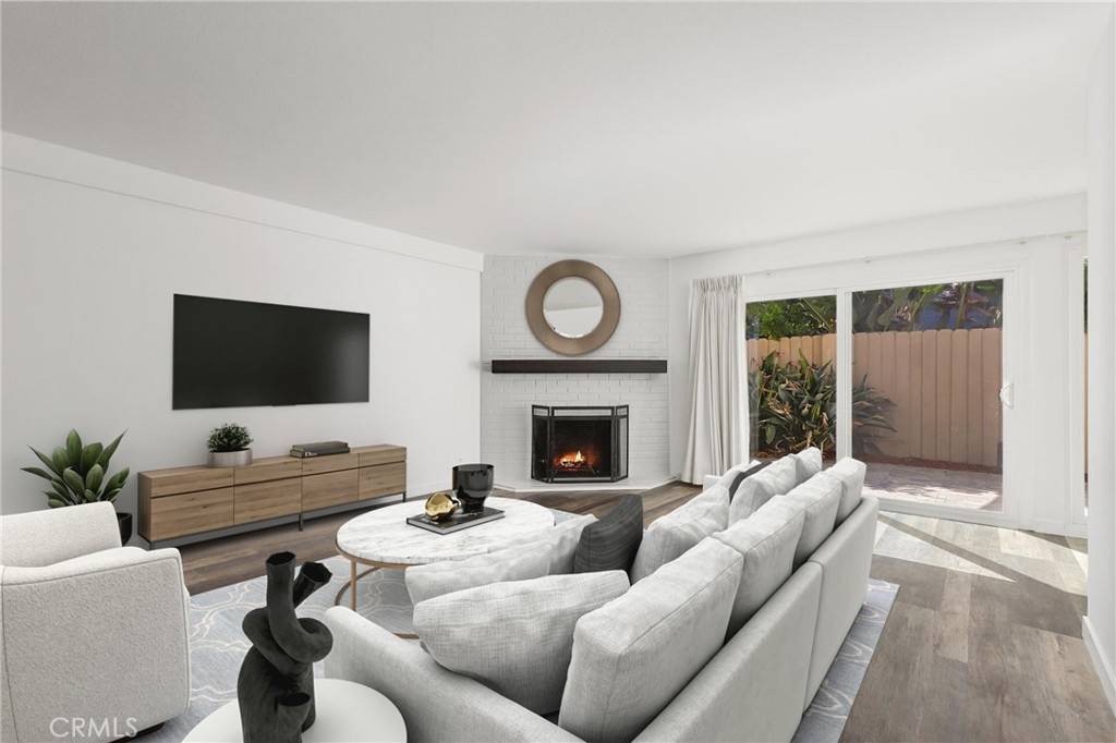 Costa Mesa, CA 92627,1741 Tustin AVE #5
