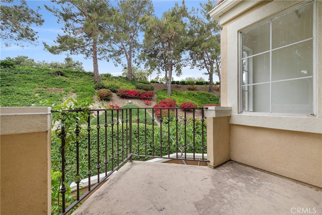 Aliso Viejo, CA 92656,1 Overture LN