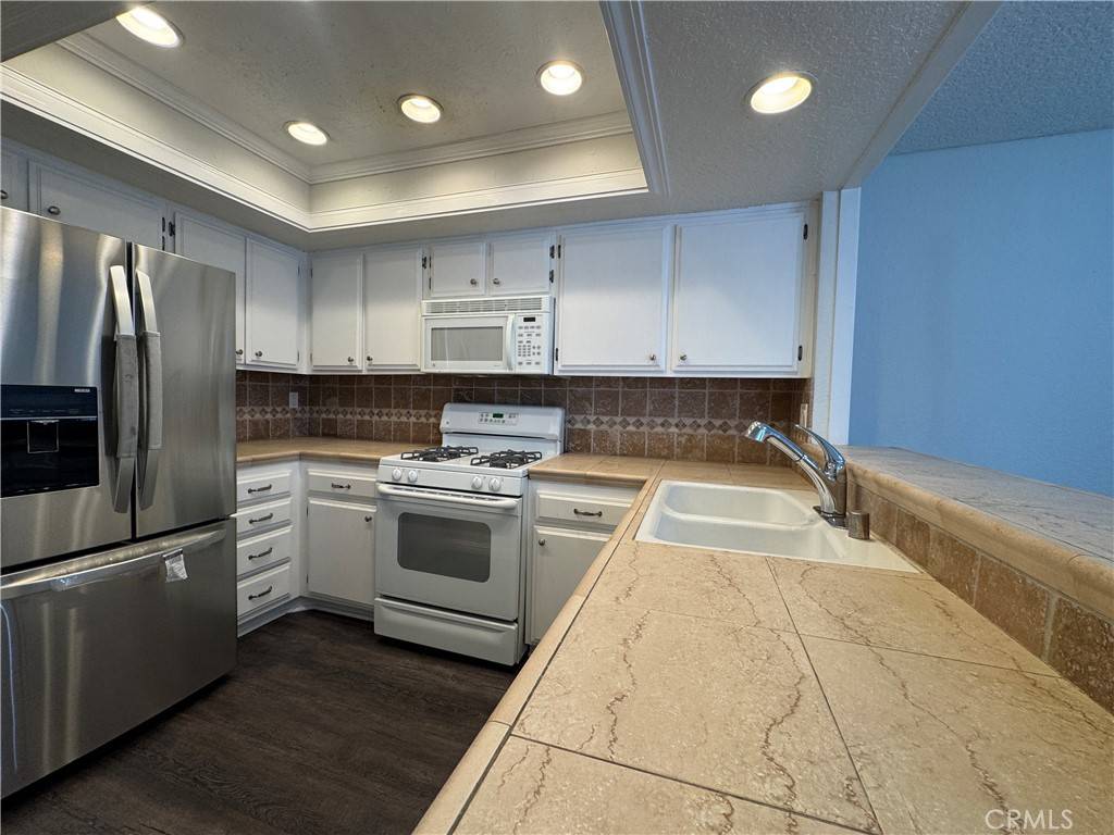 Lake Forest, CA 92630,25621 Mont Pointe #7A
