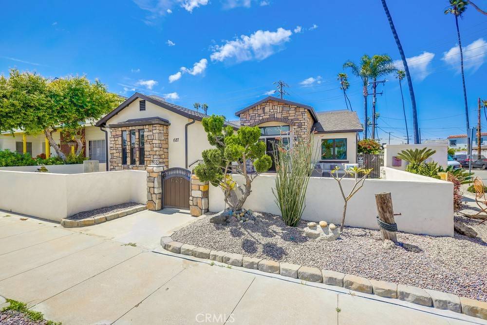 Huntington Beach, CA 92648,627 7th ST