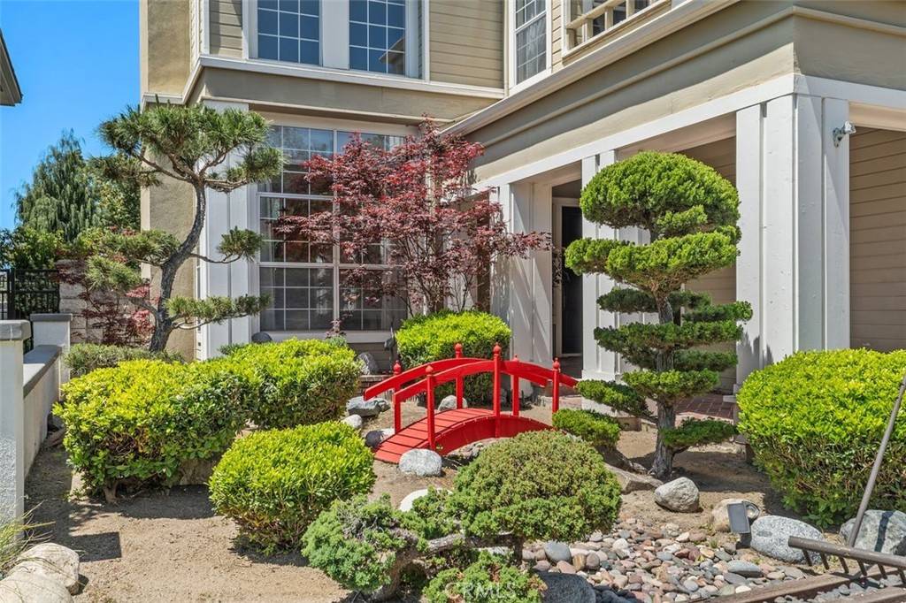 Mission Viejo, CA 92692,22581 Summerfield