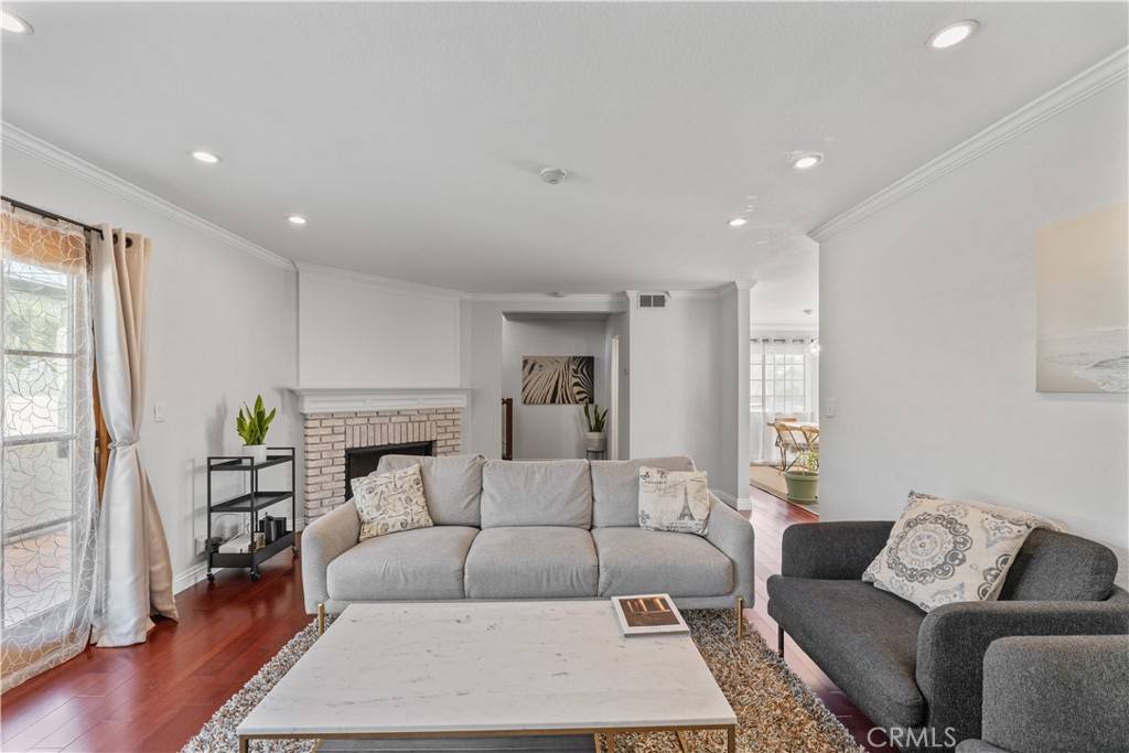 Redondo Beach, CA 90278,1814 Grant AVE #7