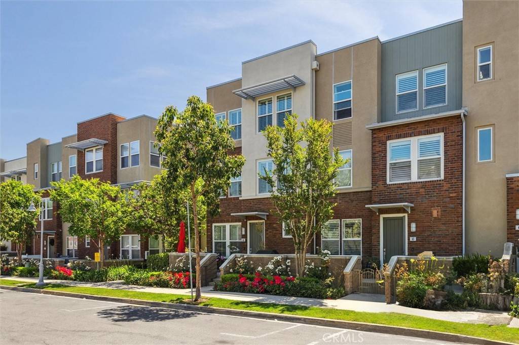 Aliso Viejo, CA 92656,45 Brownstone WAY