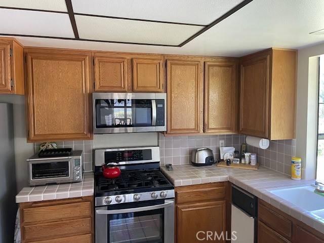 Mission Viejo, CA 92692,23192 Villena