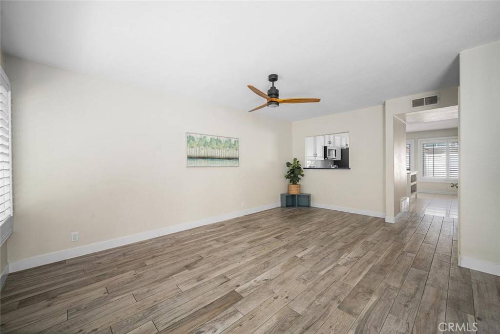 Lake Forest, CA 92630,25885 Trabuco Rd #14