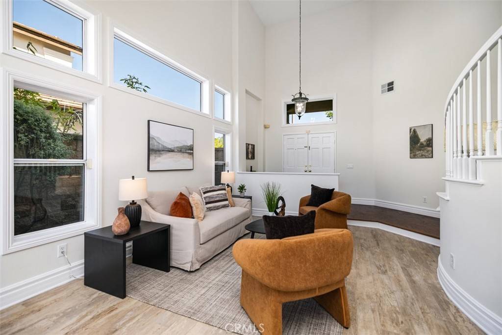 Rancho Santa Margarita, CA 92688,8 Via Perico