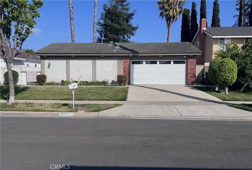 Irvine, CA 92614,17712 Manchester AVE
