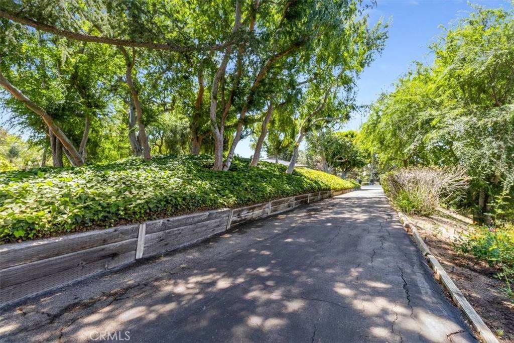 Anaheim Hills, CA 92807,251 S Quintana DR
